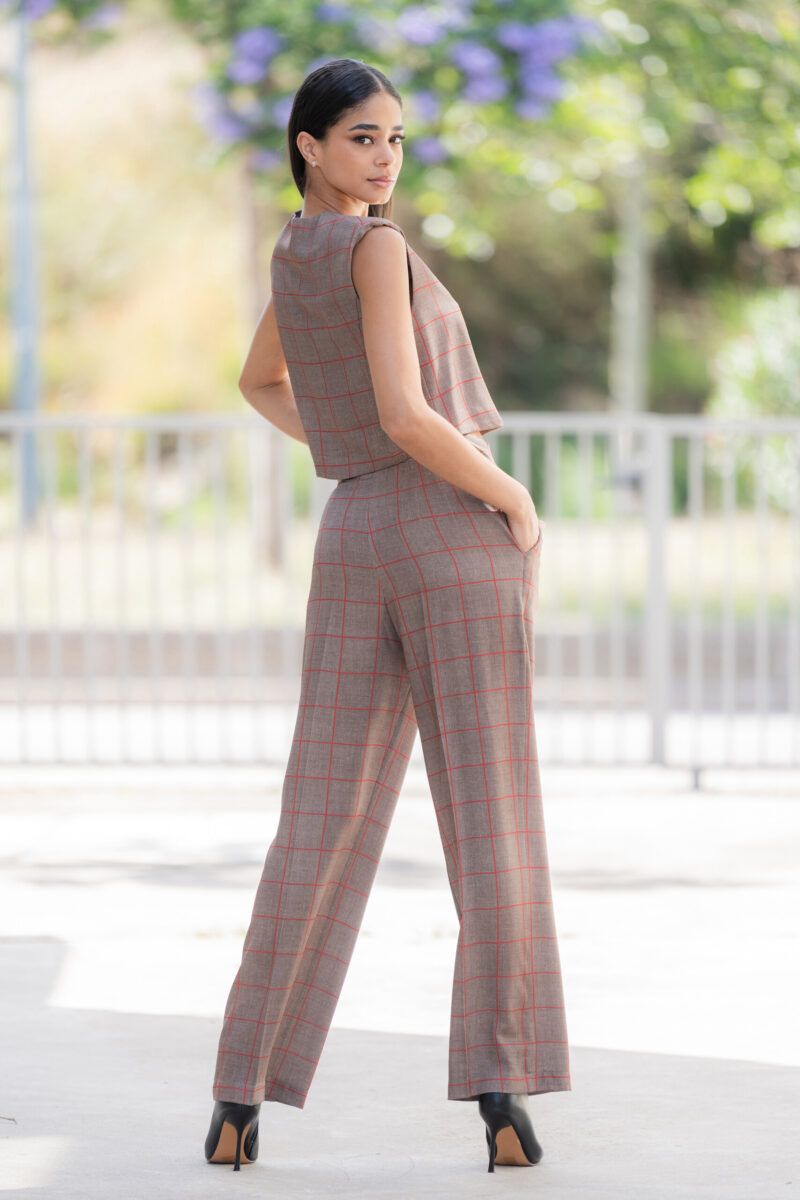 CONJ.CHALECO Y PANTALON